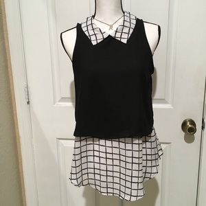 Three Pink Hearts-Sleeveless 2PieceBlack/White Top